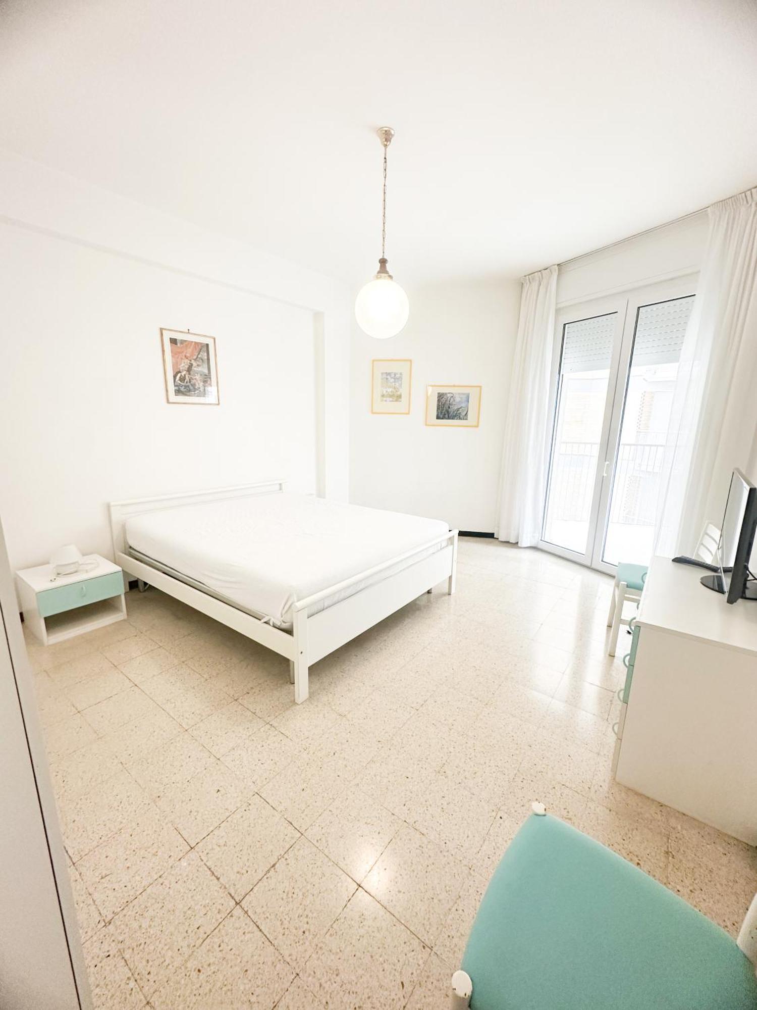 Vista Mare, - Centro Commerciale Lido di Jesolo